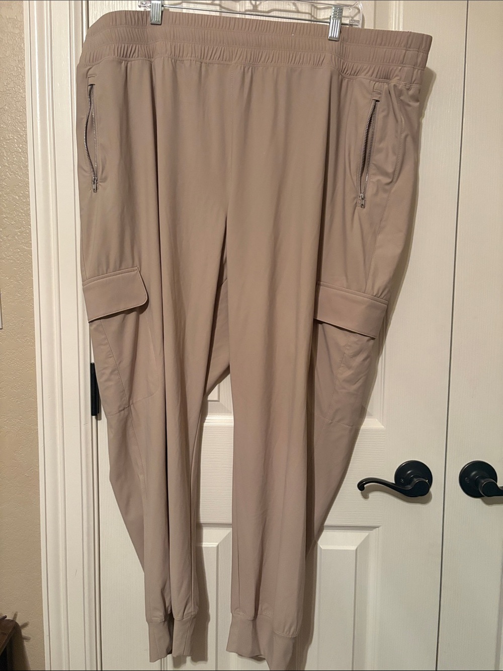 Old Navy SleekTech Jogger - Beige
